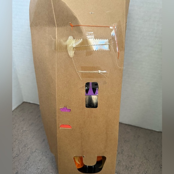 Halloween Barbie from 2001 - Picture 2 of 5